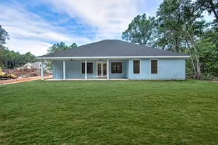 219 S J Hunter's Way, Freeport, FL 32439 - Photo 3
