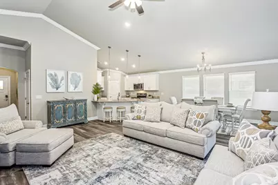 7608 Hatteras Drive, Navarre, FL 32566 - Photo 15