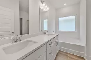 161 Blooming Cv, Crestview, FL 32539 - Photo 13