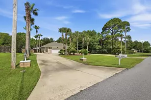 2165 Salamanca St, Navarre, FL 32566 - Photo 13