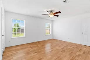 9562 Parker Pl Dr, Navarre, FL 32566 - Photo 19