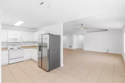 9562 Parker Place Drive, Navarre, FL 32566 - Photo 11
