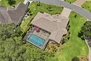 921 The Masters Blvd, Shalimar, FL 32579 - Photo 5