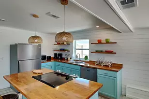 129 Malaga Pl, Panama City Beach, FL 32413 - Photo 3