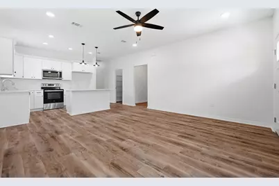 3812 Golden Acres Circle, Crestview, FL 32539 - Photo 7