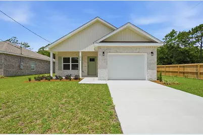 3812 Golden Acres Circle, Crestview, FL 32539 - Photo 1