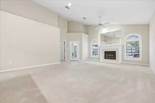 3171 Oak Shadow Ln, Pensacola, FL 32504 - Photo 3