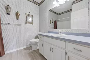3171 Oak Shadow Ln, Pensacola, FL 32504 - Photo 19