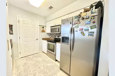 4274 Calinda Lane #APT 248, Niceville, FL 32578 - Photo 7