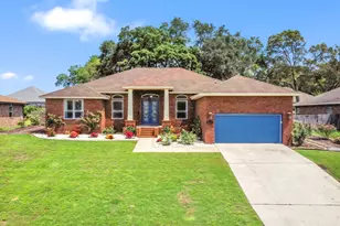 335 Grove Park Drive, Niceville, FL 32578 - Photo 1