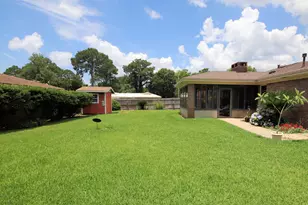 208 Dumaine Ct, Fort Walton Beach, FL 32547 - Photo 39