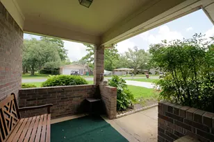 208 Dumaine Ct, Fort Walton Beach, FL 32547 - Photo 7