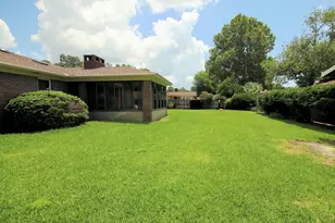 208 Dumaine Ct, Fort Walton Beach, FL 32547 - Photo 45