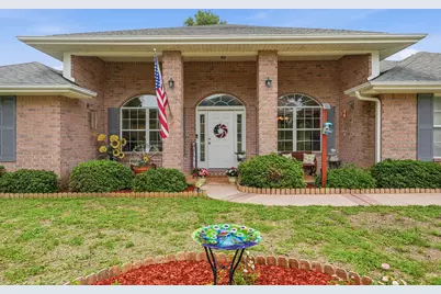 2612 Paddock Circle, Crestview, FL 32536 - Photo 7