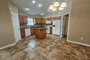 4261 Armadillo Trail, Niceville, FL 32578 - Photo 9