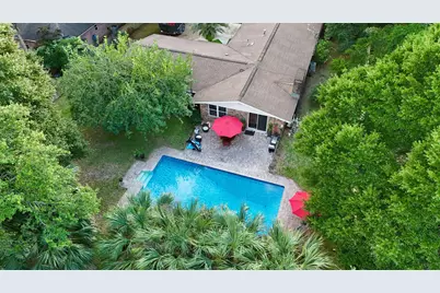 610 NE Country Club Avenue, Fort Walton Beach, FL 32547 - Photo 11