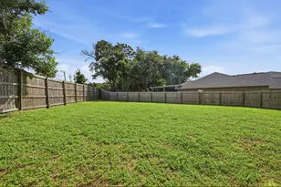 8566 Holley Hills Cir, Navarre, FL 32566 - Photo 49
