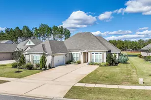 102 Mill Pond Cv, Freeport, FL 32439 - Photo 1