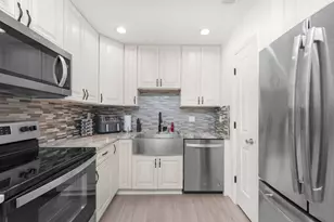 126 NW Watson Dr, Fort Walton Beach, FL 32548 - Photo 5