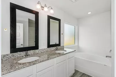 5529 Silverbell Drive, Milton, FL 32583 - Photo 15