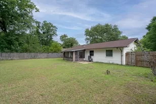 1516 18th St, Niceville, FL 32578 - Photo 19