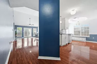 431 Sandy Ridge Cir, Mary Esther, FL 32569 - Photo 17
