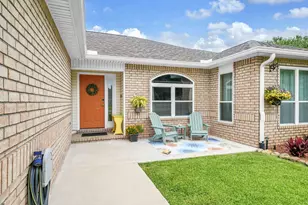 7216 Manatee St, Navarre, FL 32566 - Photo 5