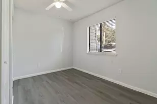 308 SW Miracle Strip Pkwy, Fort Walton Beach, FL 32548 - Photo 9