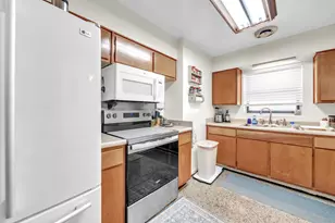 520 Bryn Mawr Blvd, Mary Esther, FL 32569 - Photo 13