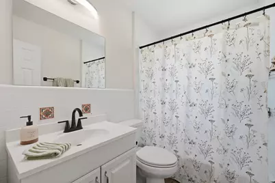 116 NW Holmes Boulevard, Fort Walton Beach, FL 32548 - Photo 37
