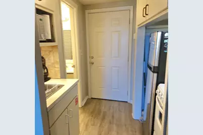 214 Miracle Strip Parkway #B211, Fort Walton Beach, FL 32548 - Photo 9