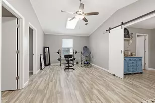 8368 Verdura St, Navarre, FL 32566 - Photo 13