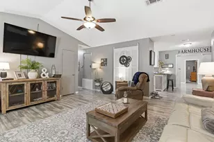 8368 Verdura St, Navarre, FL 32566 - Photo 7