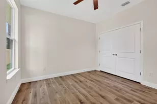 2125 Jeannie St, Navarre, FL 32566 - Photo 13