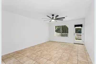 625 Emerald Lane, Fort Walton Beach, FL 32547 - Photo 7