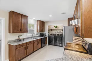 315 Morgan Ln, Mary Esther, FL 32569 - Photo 17