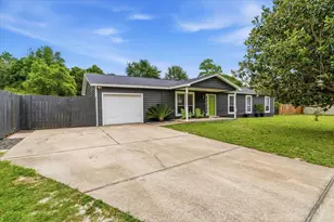 315 Morgan Ln, Mary Esther, FL 32569 - Photo 3