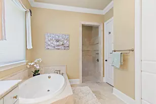 428 Captains Cir, Destin, FL 32541 - Photo 35