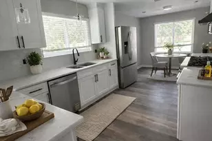 2372 Sarena Ct, Navarre, FL 32566 - Photo 5