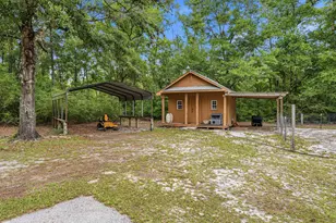 1259 Black Creek Blvd, Freeport, FL 32439 - Photo 15