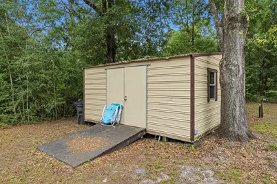 1259 Black Creek Boulevard, Freeport, FL 32439 - Photo 17