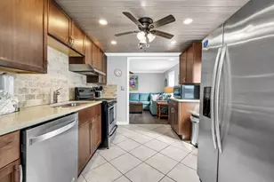 125 Malaga Pl, Panama City Beach, FL 32413 - Photo 15