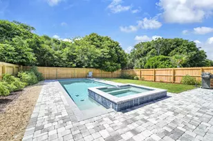 125 Malaga Pl, Panama City Beach, FL 32413 - Photo 51