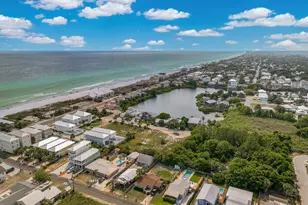 125 Malaga Pl, Panama City Beach, FL 32413 - Photo 37