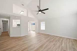 3047 Yorktown Cir, Fort Walton Beach, FL 32547 - Photo 13