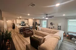 4616 Naval Ct, Crestview, FL 32539 - Photo 13