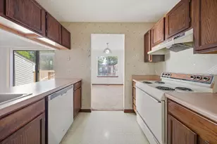 132 SE Elm Ave, Fort Walton Beach, FL 32548 - Photo 17
