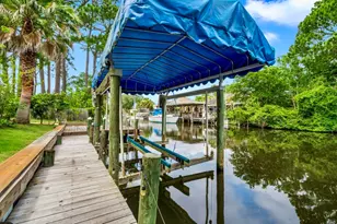 1624 Llani Ln, Gulf Breeze, FL 32563 - Photo 7