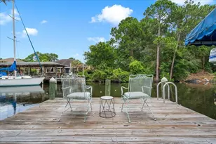 1624 Llani Ln, Gulf Breeze, FL 32563 - Photo 47