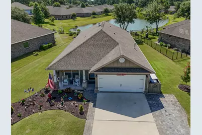 240 Whitman Way, Freeport, FL 32439 - Photo 1